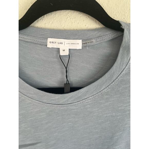 Grey Lab Woman Blue Round Neck T-Shirt, Size Medium - Picture 3 of 6